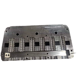 unscrewing mold